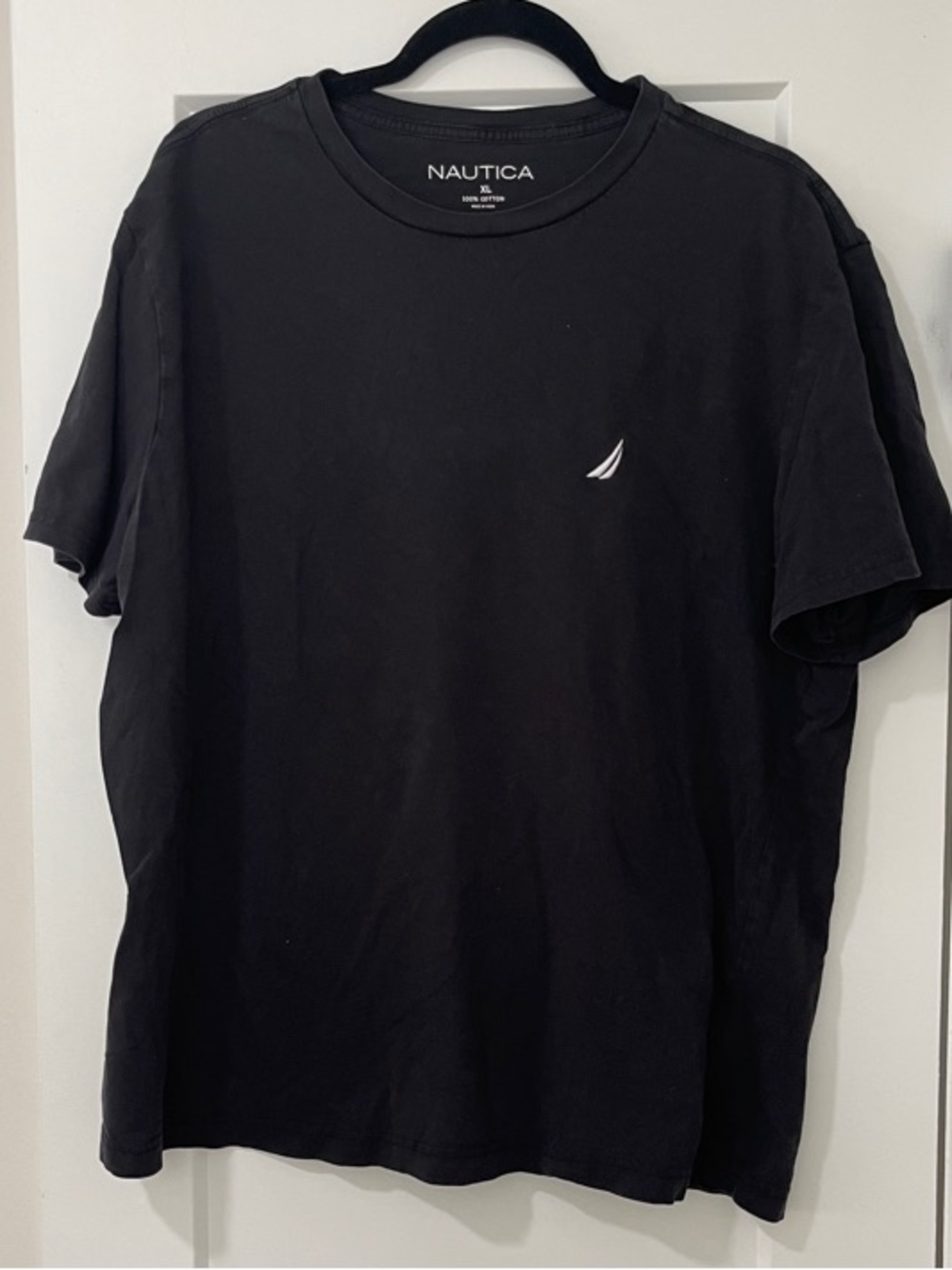 Nautica Men’s Black Crew Neck T-Shirt with White Sail Logo